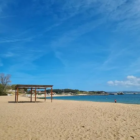 Angelines, Sneuu Konukevi Santander