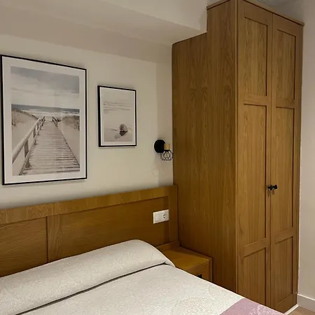 Angelines, Sneuu Santander